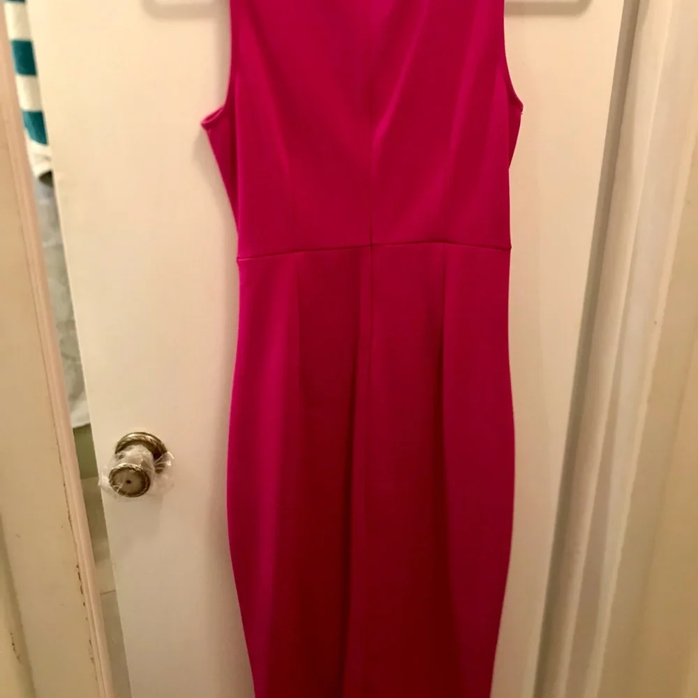 Siena Studio Vibrant Pink Knot Midi Dress - Picture 5 of 7